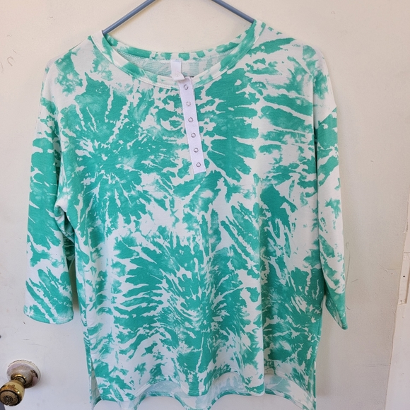 NWT HoneyMe brightly colored mint 3/4 sleeve size S - Picture 2 of 8
